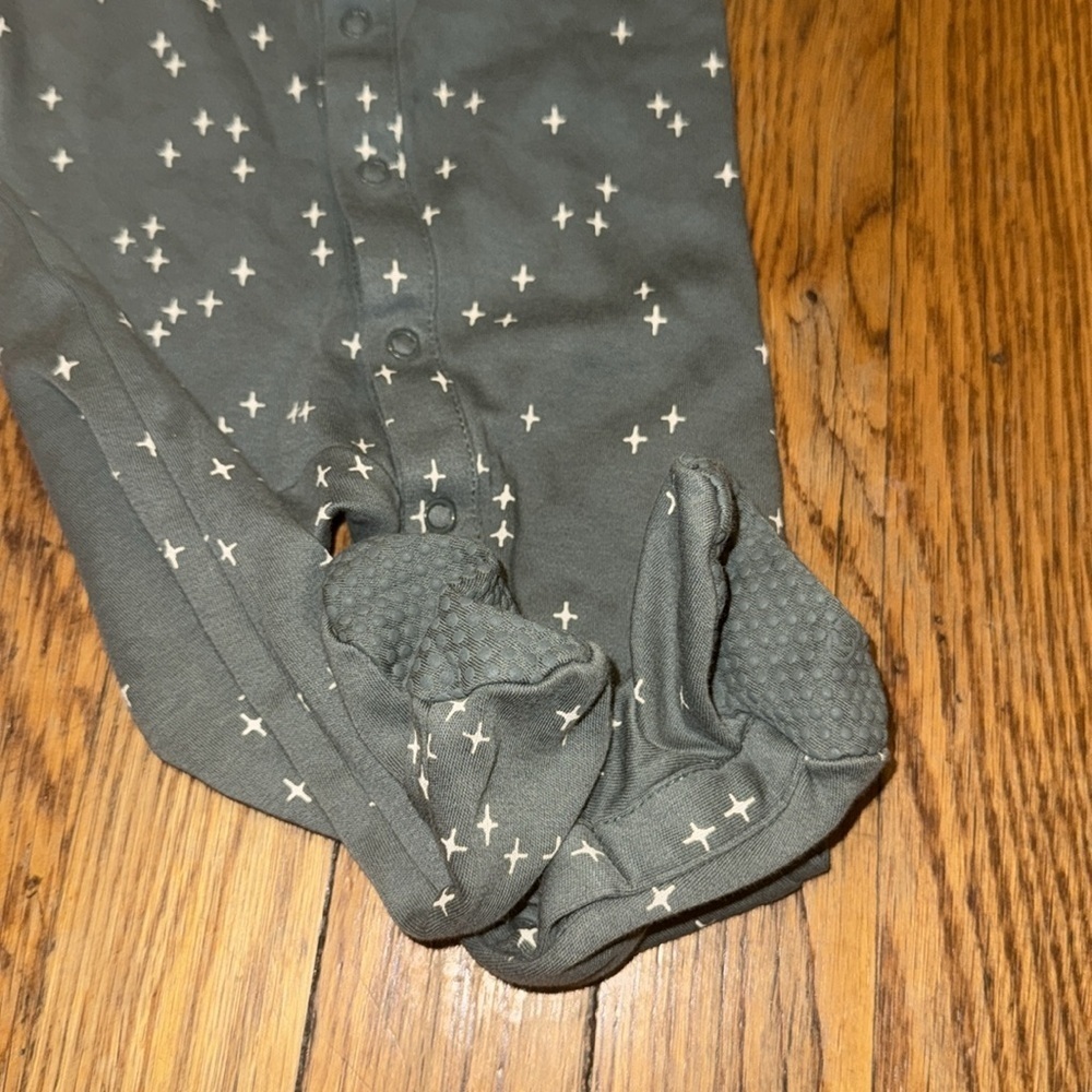 Colored Organics Skylar Footed Sleeper Organic Cotton in North Star snap 3-6 m - Picture 4 of 5